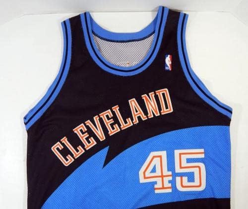Cleveland Cavaliers Cedric Henderson 45 Játék Kibocsátott Fekete Jersey 48 DP18819 - NBA Játék Használt