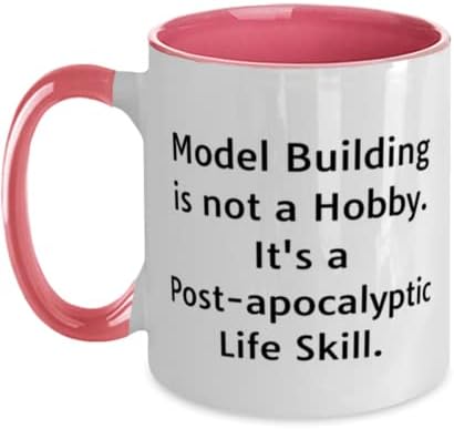 Modell Épület nem egy Hobbi. Ez egy Poszt-apokaliptikus. Modell Épület Két Hang 11oz Bögre, Zseniális Modell Épület, Kupa, Barátok