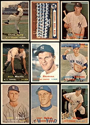 1957 Topps New York Yankees Csapatát Set New York Yankees (Set) EX Yankees