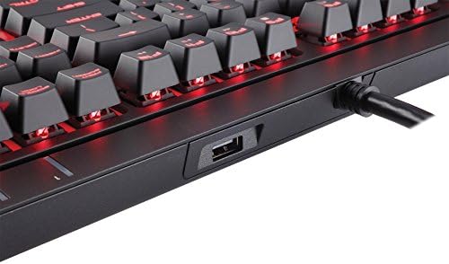 Corsair Tüzelés Mechanikus Gaming-Billentyűzet - Piros LED Háttérvilágítású, - USB-Áthaladás - Tapintható, Csendes - Cherry MX Barna Switch